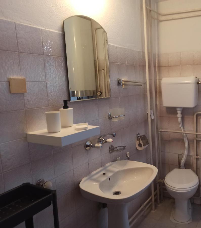 Apartman Ljiljan Nisz Zewnętrze zdjęcie